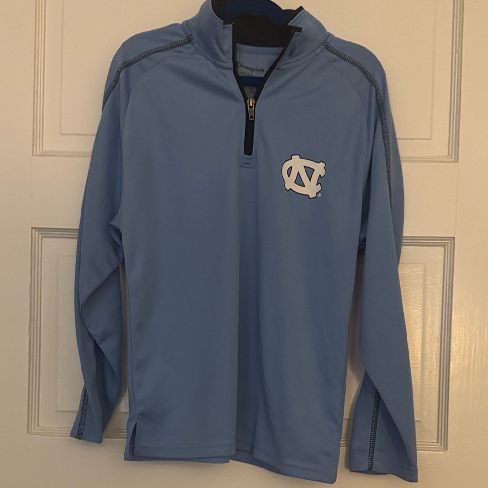 UNC half zip boys size 7-8